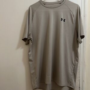 Under Armour,gray,black logo size large